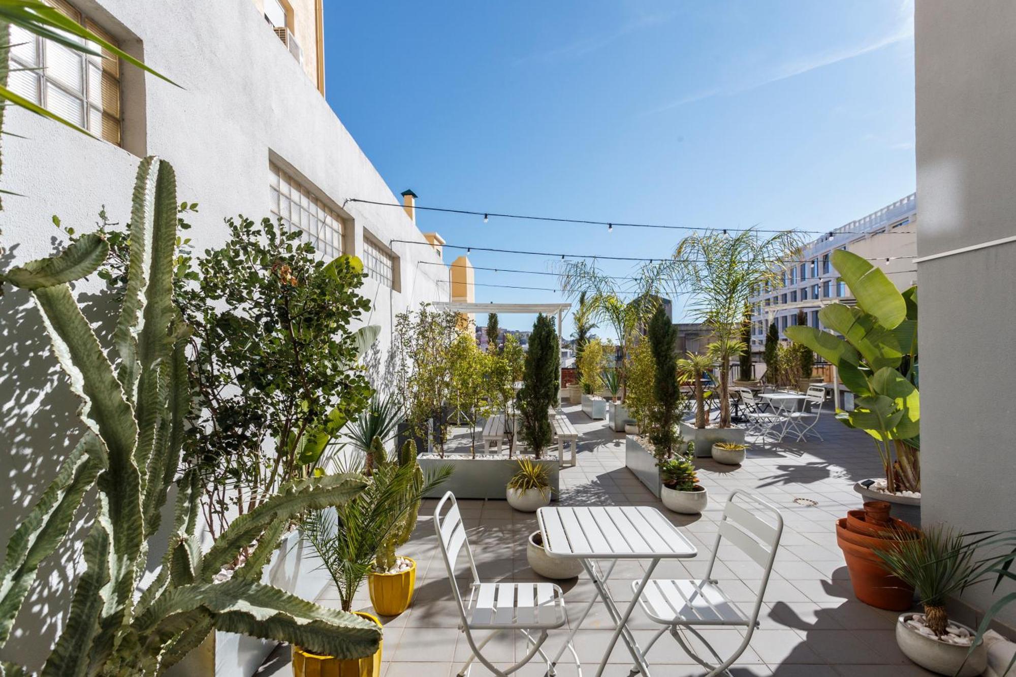 Cosmopolitan Comfort In Lisbon 4A- By Misha'S Place Luaran gambar